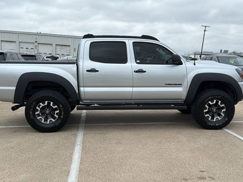 Used 2007 Toyota Tacoma PreRunner image 8