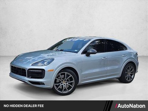 Used 2023 Porsche Cayenne GTS AWD/4WD image 1