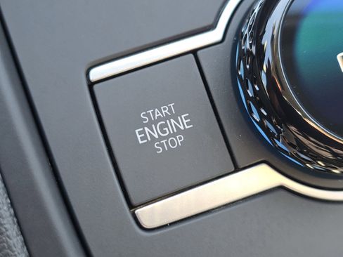 New 2026 Volkswagen Tiguan S image 22