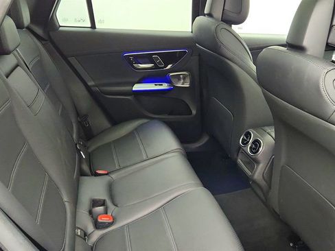 Used 2023 Mercedes-Benz GLC 300 4MATIC w/ Exclusive Trim Package image 23