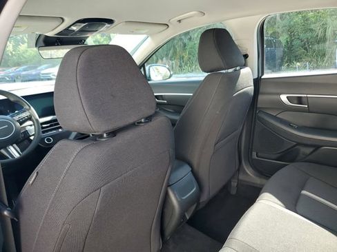 Used 2025 Hyundai Sonata SEL FWD image 23