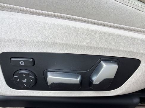 New 2026 BMW 840i w/ M Sport Professional Package image 13