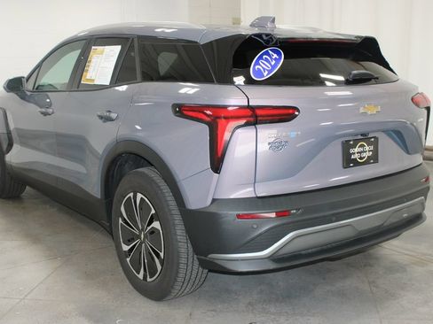 Used 2024 Chevrolet Blazer EV LT AWD/4WD image 7