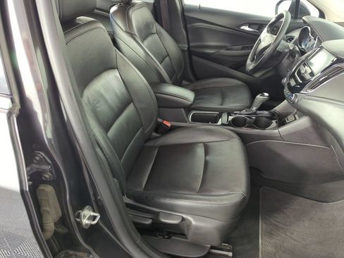 Used 2017 Chevrolet Cruze Premier FWD image 34
