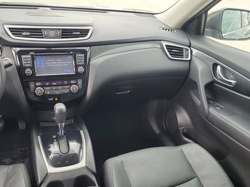 Used 2014 Nissan Rogue SL AWD/4WD image 22