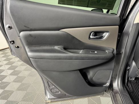 Used 2021 Nissan Murano SL w/ SL Moonroof Package FWD image 30