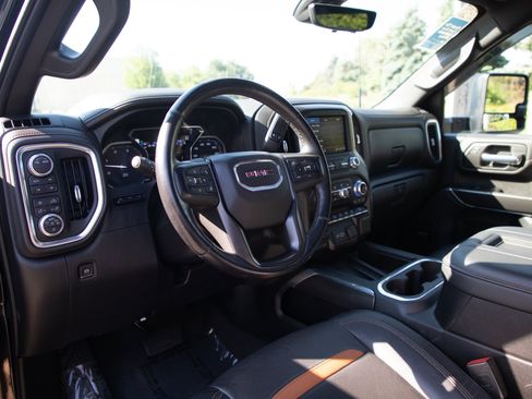 Used 2021 GMC Sierra 3500 AT4 w/ AT4 Premium Plus Package AWD/4WD image 27