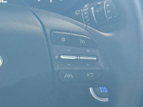 Used 2022 Hyundai Kona SEL w/ Cargo Package image 15