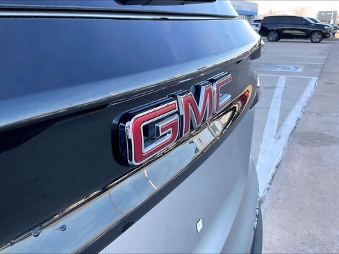 Certified 2025 GMC Acadia Elevation image 30