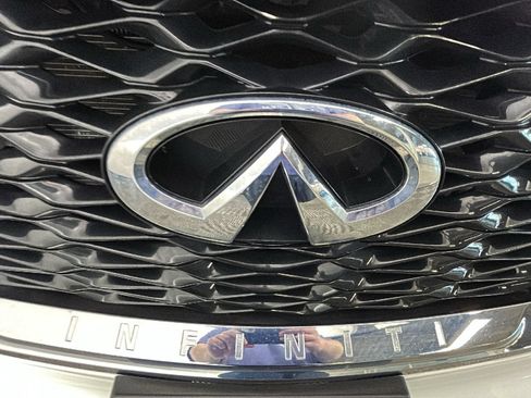Used 2024 INFINITI QX60 Luxe AWD/4WD image 8