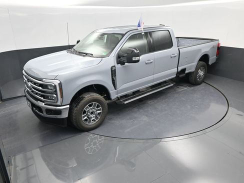 New 2026 Ford F350 Lariat image 48