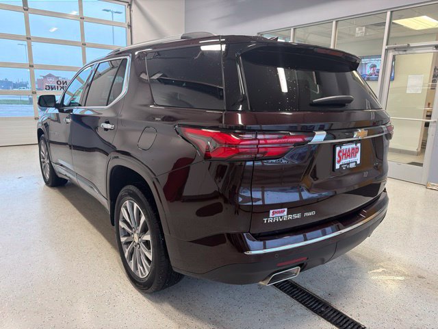 Used 2023 Chevrolet Traverse Premier AWD/4WD image 7