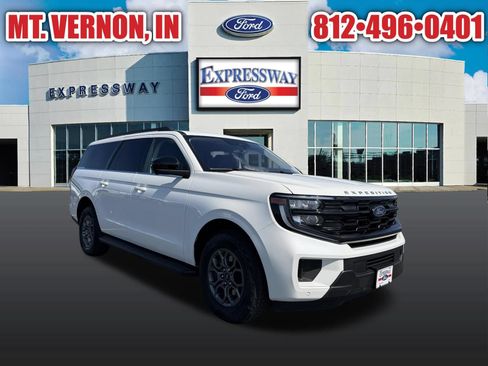 Used 2025 Ford Expedition Max Active RWD image 4