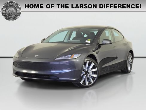 Used 2025 Tesla Model 3 Long Range RWD image 1