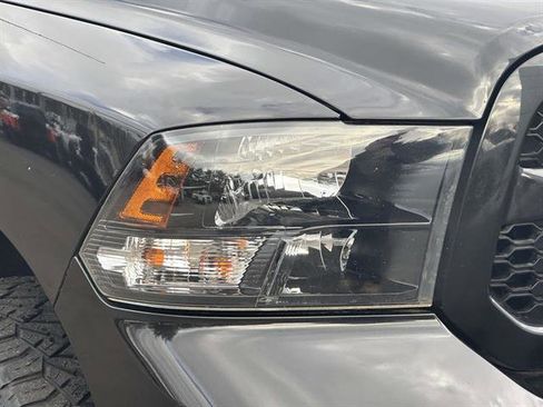 Used 2019 RAM 1500 Express w/ Express Value Package image 8