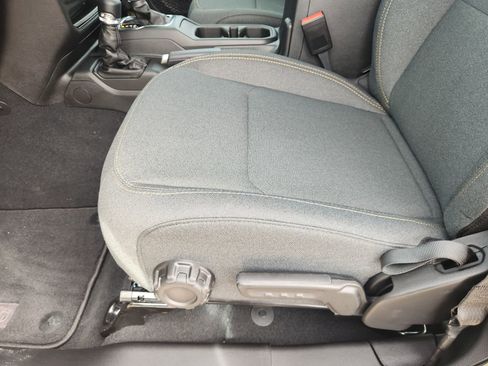 New 2026 Jeep Gladiator Sport image 18