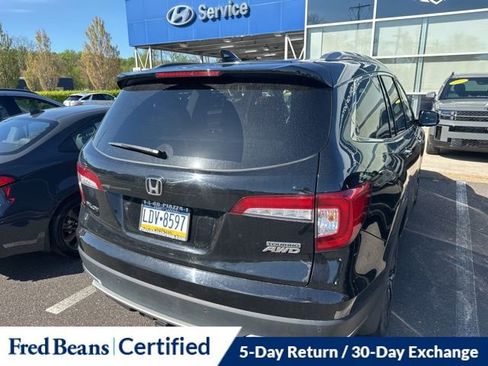 Used 2019 Honda Pilot Touring image 9