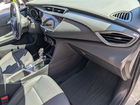 Used 2023 Buick Encore GX Preferred w/ Cold Weather Comfort Package image 17