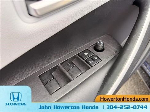 Used 2025 Toyota Corolla SE FWD image 16