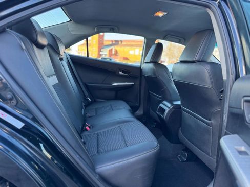 Used 2013 Toyota Camry SE FWD image 16