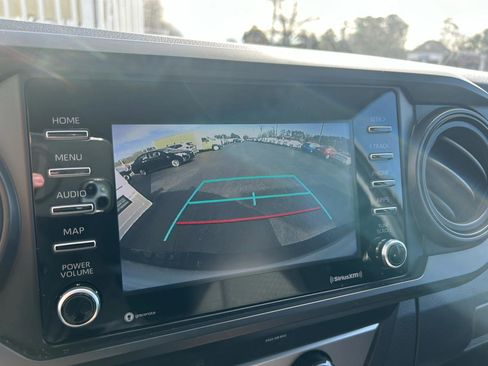 Used 2023 Toyota Tacoma SR image 14