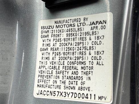 Used 2000 Isuzu VehiCROSS image 34