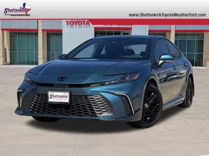 Used 2026 Toyota Camry SE w/ Convenience Package