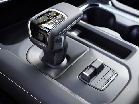 New 2026 GMC Sierra 1500 AT4X w/ AT4X AEV Edition image 19