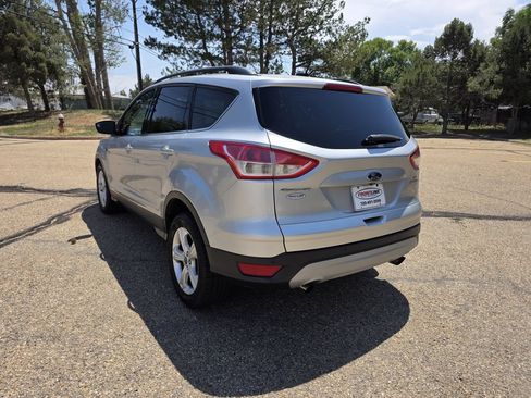 Used 2014 Ford Escape SE w/ Equipment Group 201A FWD image 4