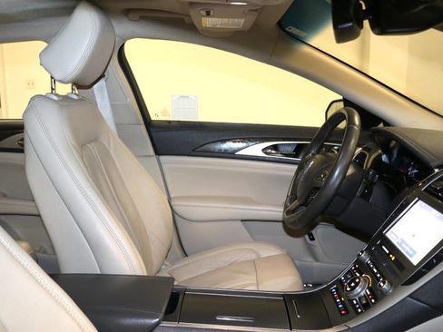 Used 2020 Lincoln MKZ Reserve w/ Elements Package image 82