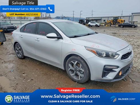 Used 2019 Kia Forte LXS FWD image 5