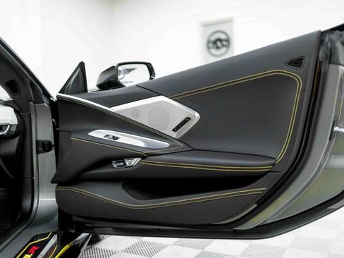 Used 2022 Chevrolet Corvette Stingray Premium Cpe RWD image 47