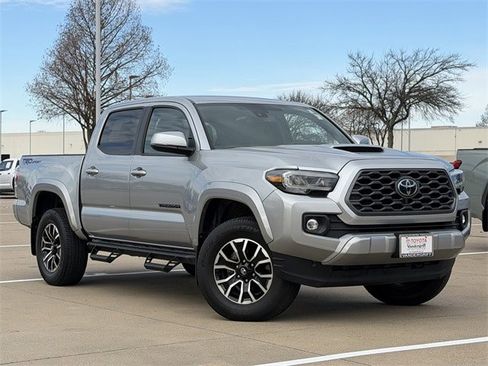 Certified 2023 Toyota Tacoma TRD Sport image 2