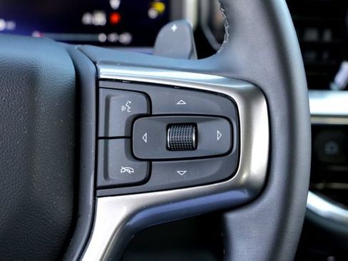 Used 2026 Chevrolet Silverado 1500 LT Trail Boss w/ LT Trail Boss Premium Package AWD/4WD image 14