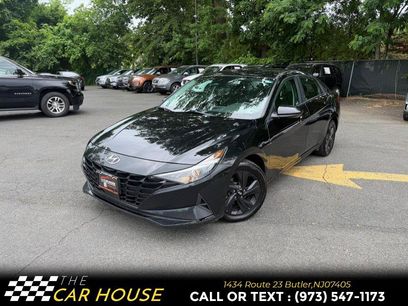 Used 2021 Hyundai Elantra SEL w/ Convenience Package