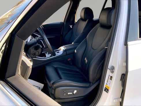 Used 2022 BMW X5 xDrive40i image 15