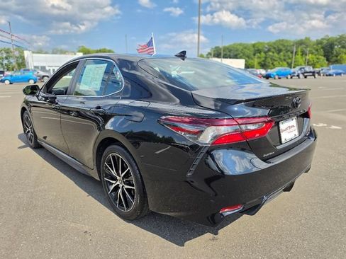 Used 2024 Toyota Camry SE w/ Cold Weather Package AWD/4WD image 5