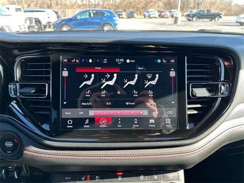 Used 2024 Dodge Durango GT image 26