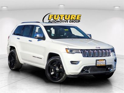 Used 2017 Jeep Grand Cherokee Overland