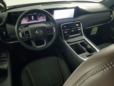 New 2026 Nissan Armada SL w/ Captain's Chari Seat Package image 16