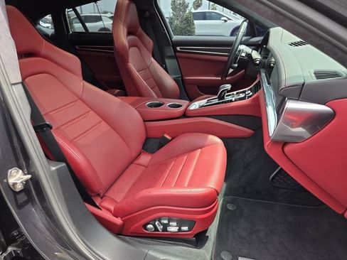 Used 2020 Porsche Panamera GTS AWD/4WD image 18