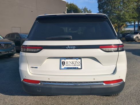 Used 2024 Jeep Grand Cherokee Limited 4xe image 4