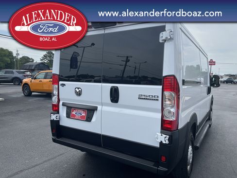 Used 2025 RAM ProMaster 2500 w/ U-Haul Equipment Group FWD image 6