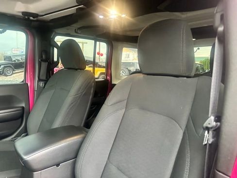 Used 2021 Jeep Wrangler Unlimited Sport AWD/4WD image 23