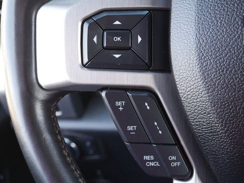 Used 2020 Ford F250 Platinum w/ FX4 Off-Road Package image 33