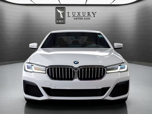 Used 2023 BMW 540i xDrive w/ M Sport Package AWD/4WD image 3