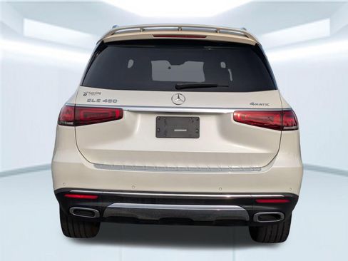 Used 2022 Mercedes-Benz GLS 450 4MATIC image 4
