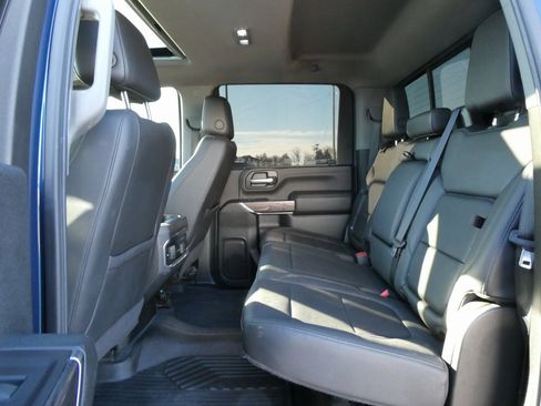 Used 2020 Chevrolet Silverado 2500 LTZ w/ LTZ Plus Package image 18