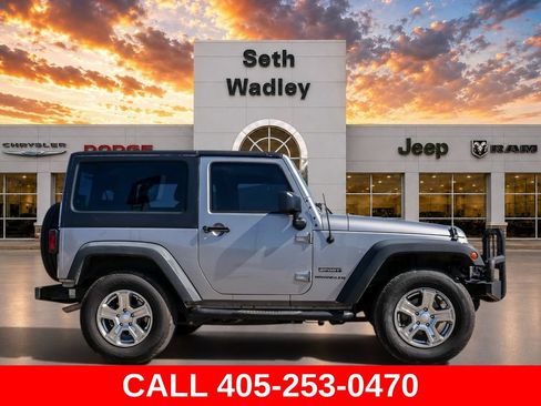 Used 2016 Jeep Wrangler Sport w/ Quick Order Package 24S AWD/4WD image 8