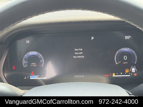 Used 2023 Jeep Grand Cherokee Limited w/ Trailer Tow Prep Group (B) AWD/4WD image 15